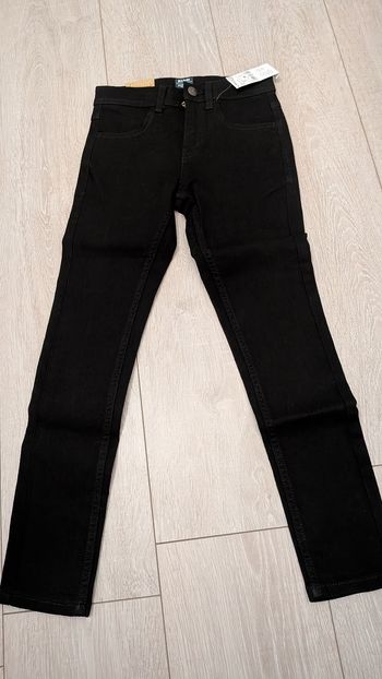 Jeans neuf 