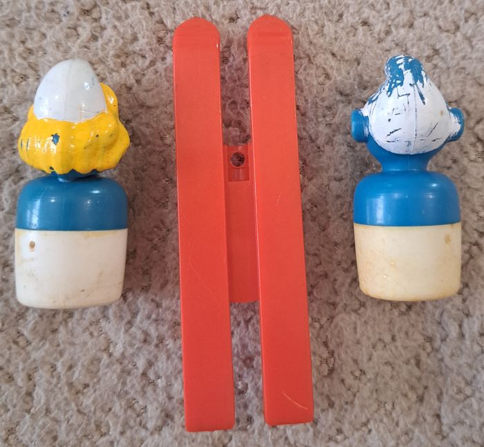 🪆 Lot de 2 figurines vintage Schtroumpf - photo numéro 2