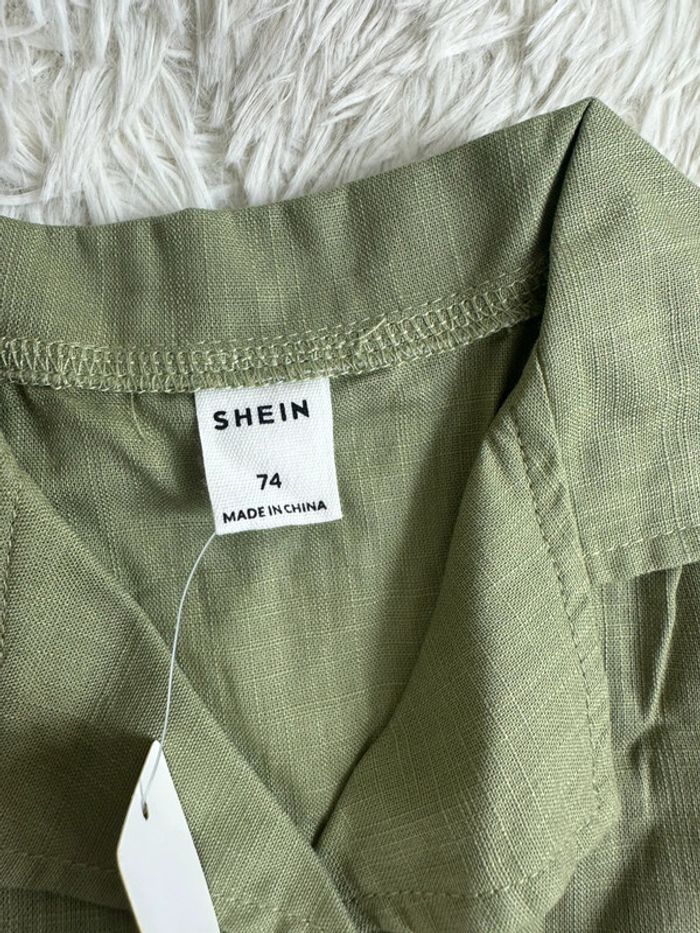 Combishort avec ceinture kaki Shein taille 9-12 mois - photo numéro 4