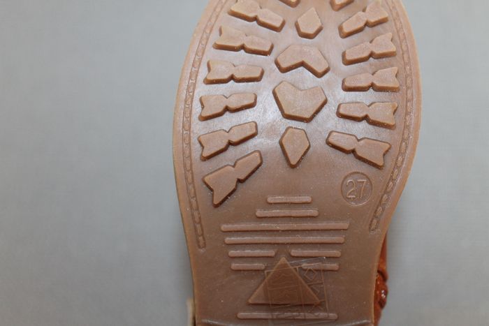 belles bottines marron caramel 27 - photo numéro 3