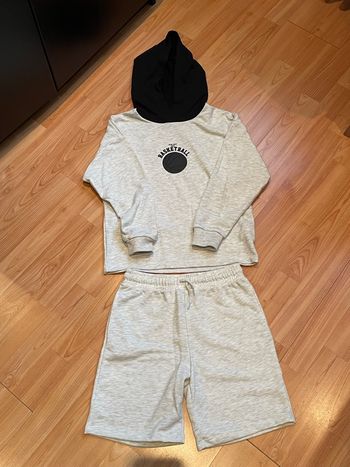 Ensemble sport sweat + short 
