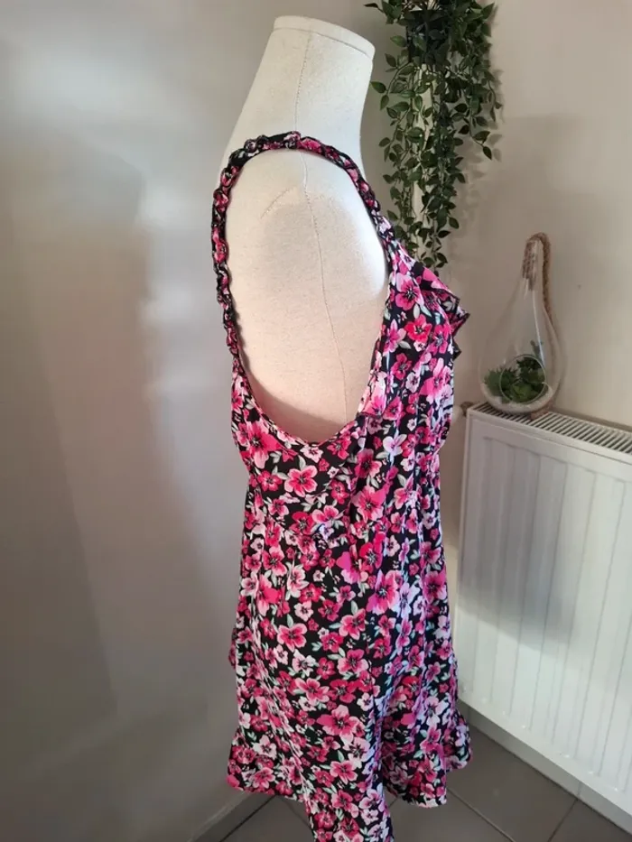 petite robe fleuri H&M Divided – T44 - photo numéro 3