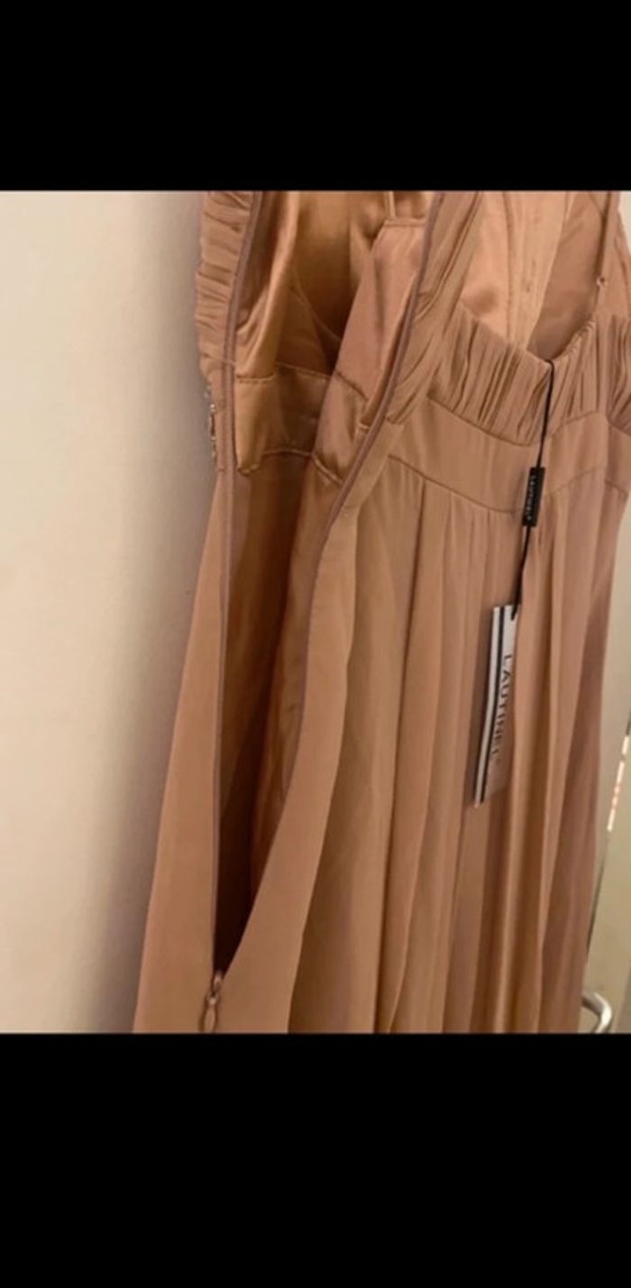 Robe de soirée taille 2 neuve - photo numéro 4