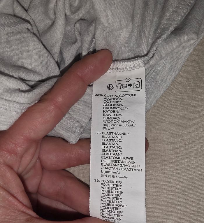 Sous pull gris ML 1 mois - photo numéro 4