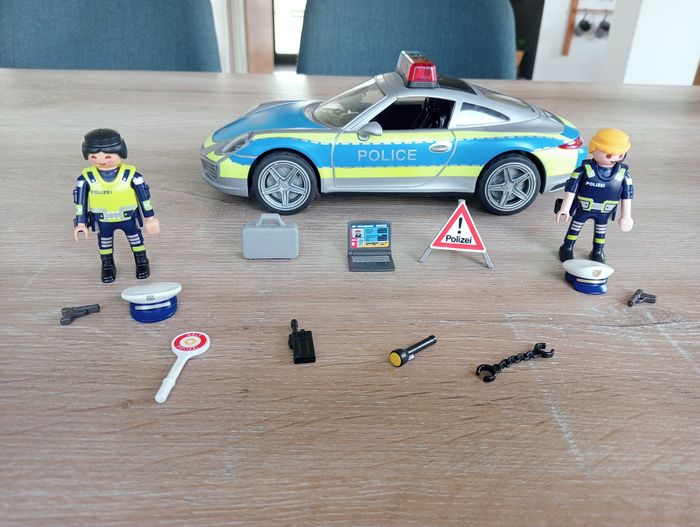 Playmobil 70066 Voiture de police Porsche Carrera 911 - photo numéro 2