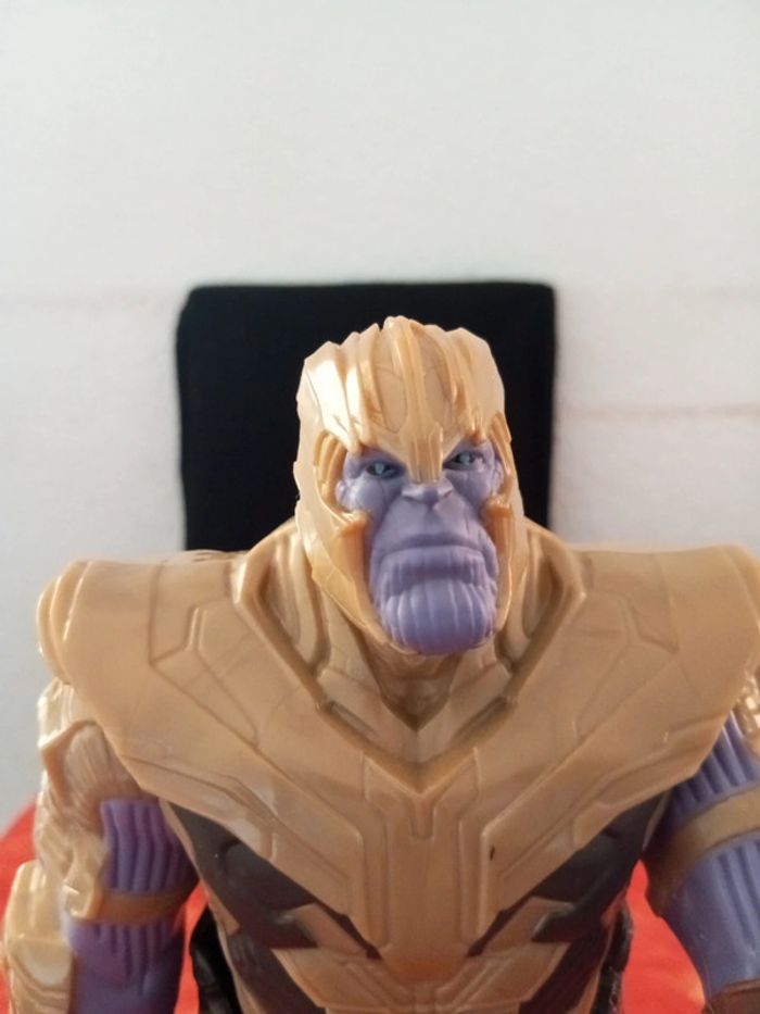 Thanos titan Marvel 2018 Hasbro - photo numéro 5