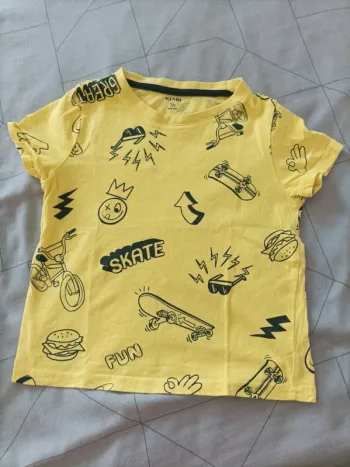 Tee shirt