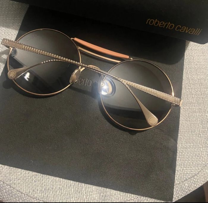 Lunette de soleil Roberto Cavalli - photo numéro 3