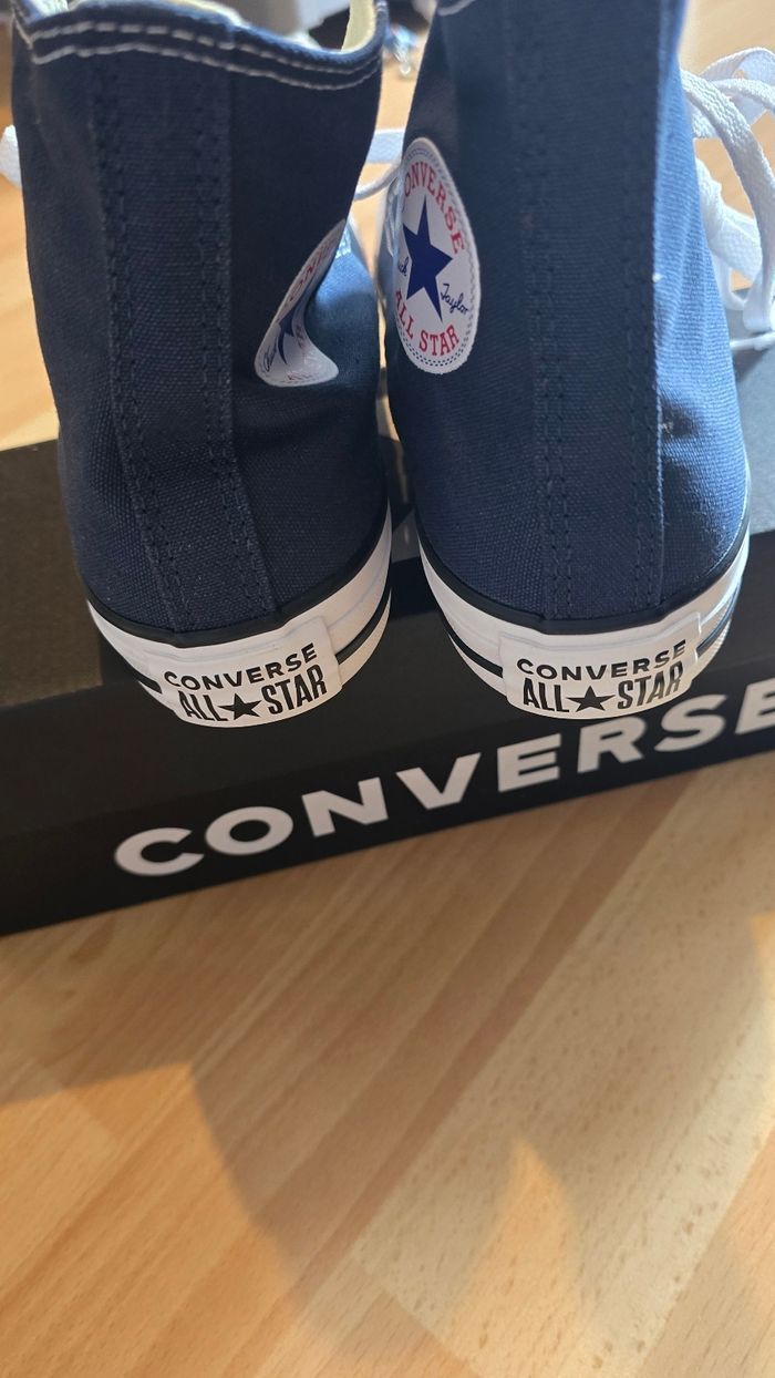 Neuves (non portées) 🏷😍🤩baskets converses Pointure 36.5😍🤩 - photo numéro 3