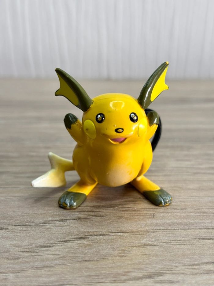 Figurine raichu Pokémon tomy vintage