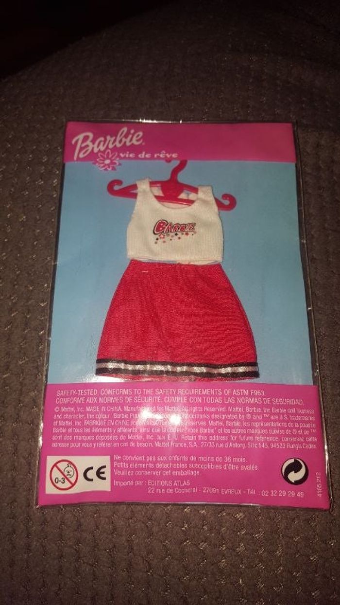 tenue de rêve Barbie neuve