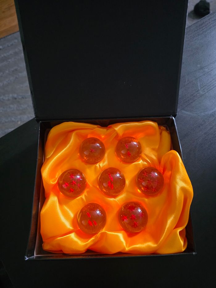 Coffret de 7 balles de dragon ball Z neuf - photo numéro 4