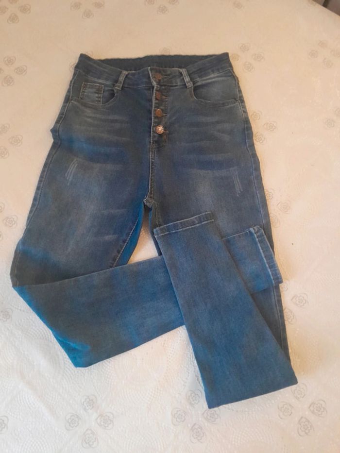 Jean taille haute Shein taille 36 - photo numéro 4