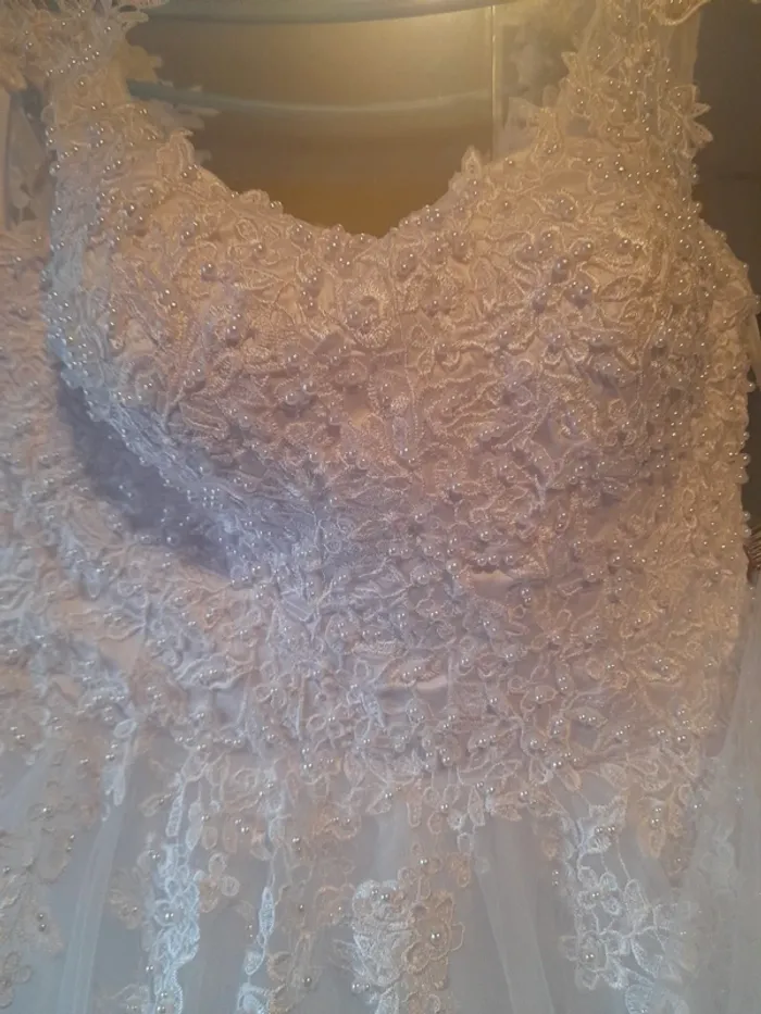 Robe de mariée lacées perle - photo numéro 6