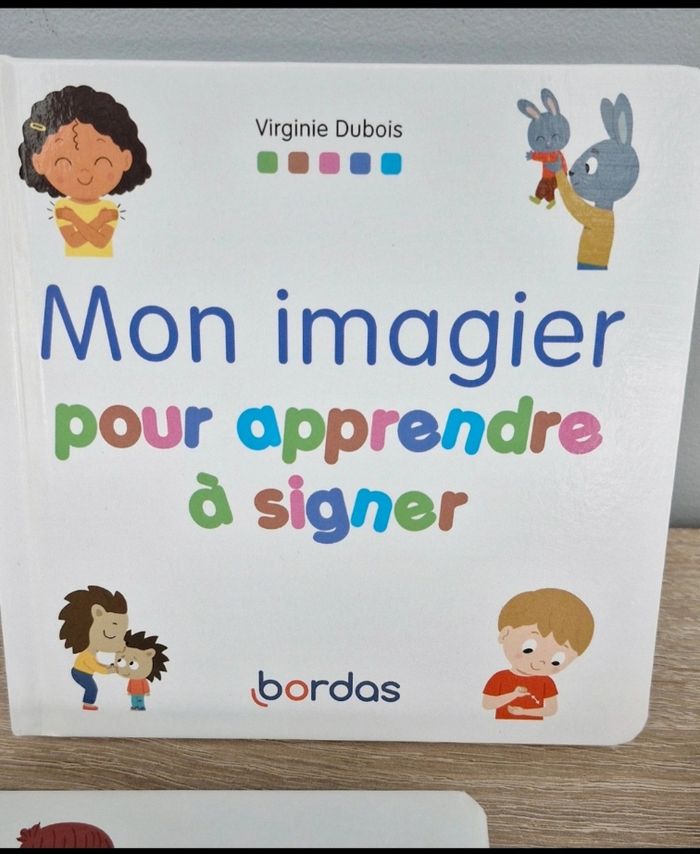 Lot 4 livres language des signes pour bébé neufs - photo numéro 3