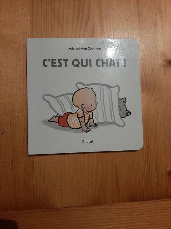 Livre c'est qui chat ? Ecole des loisirs