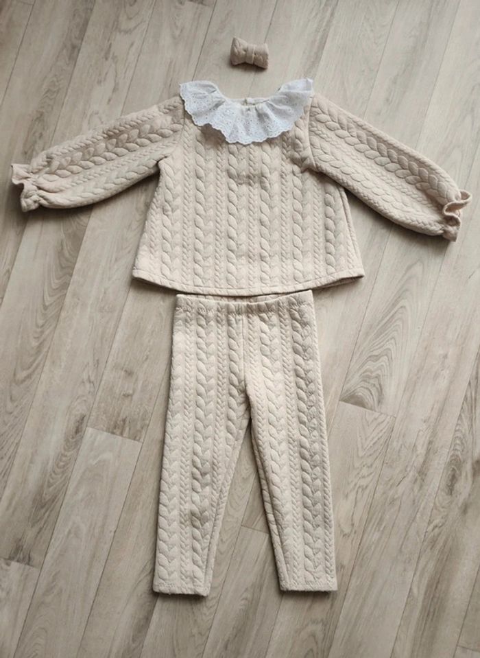 Ensemble Alix beige col broderie 24/36mois