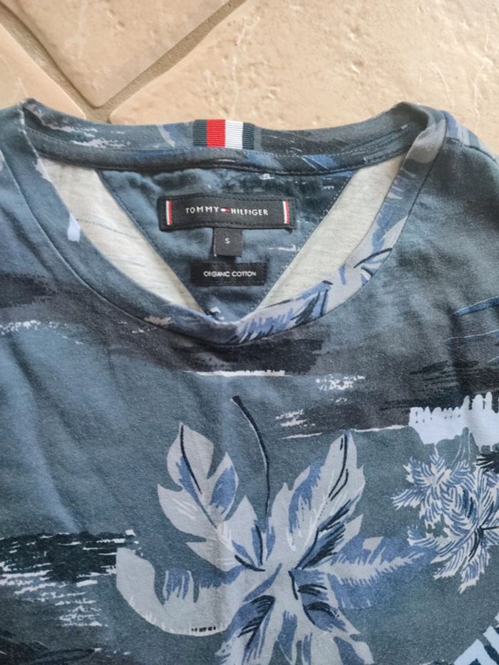 Tee shirt imprime tommy Hilfiger - photo numéro 4
