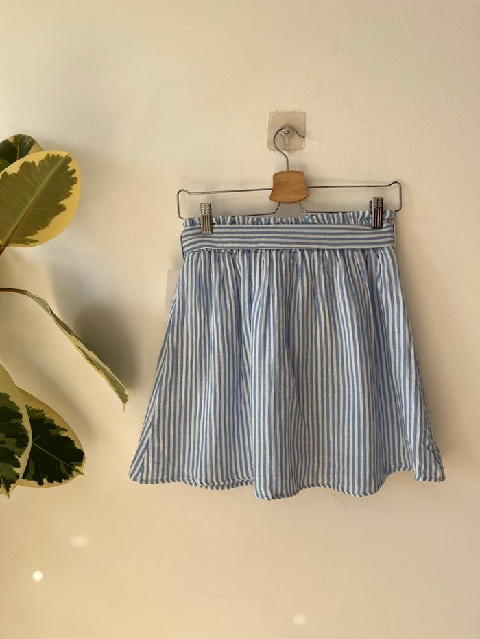 Jupe-short courte rayée en tissus - In April 1986 - Taille S/M - photo numéro 2