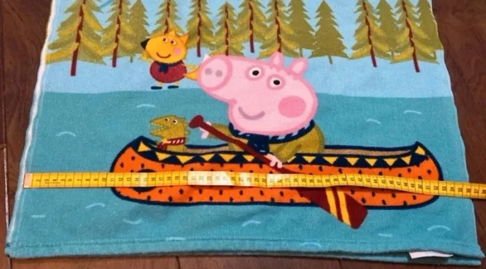 Poncho de bain / mer/ piscine à capuche Peppa Pig. - photo numéro 6