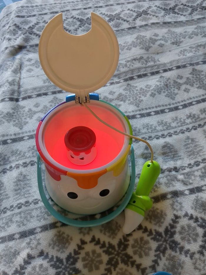 Jeu des couleurs en italien pot de peinture. - photo numéro 2