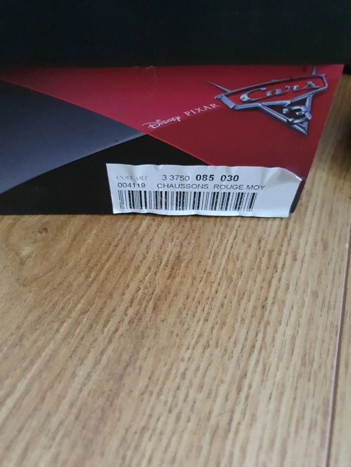 chaussons taille 30 cars disney - photo numéro 5
