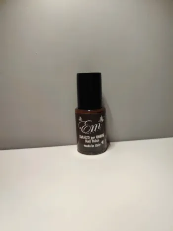 Vernis à ongles - marron - EM Cosmetics