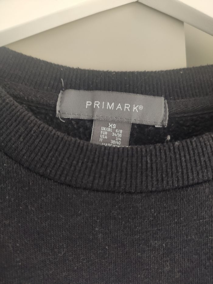 Primark sweat noir XS - photo numéro 3