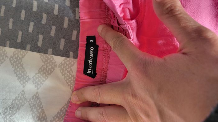Pantalon rose fluo - photo numéro 2