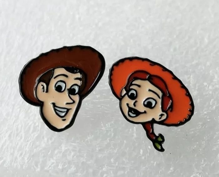 Boucles d'oreilles disney pixar