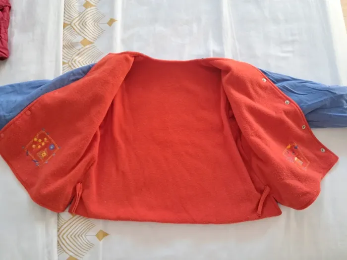 Lot de veste/gilets 4 ans - photo numéro 4