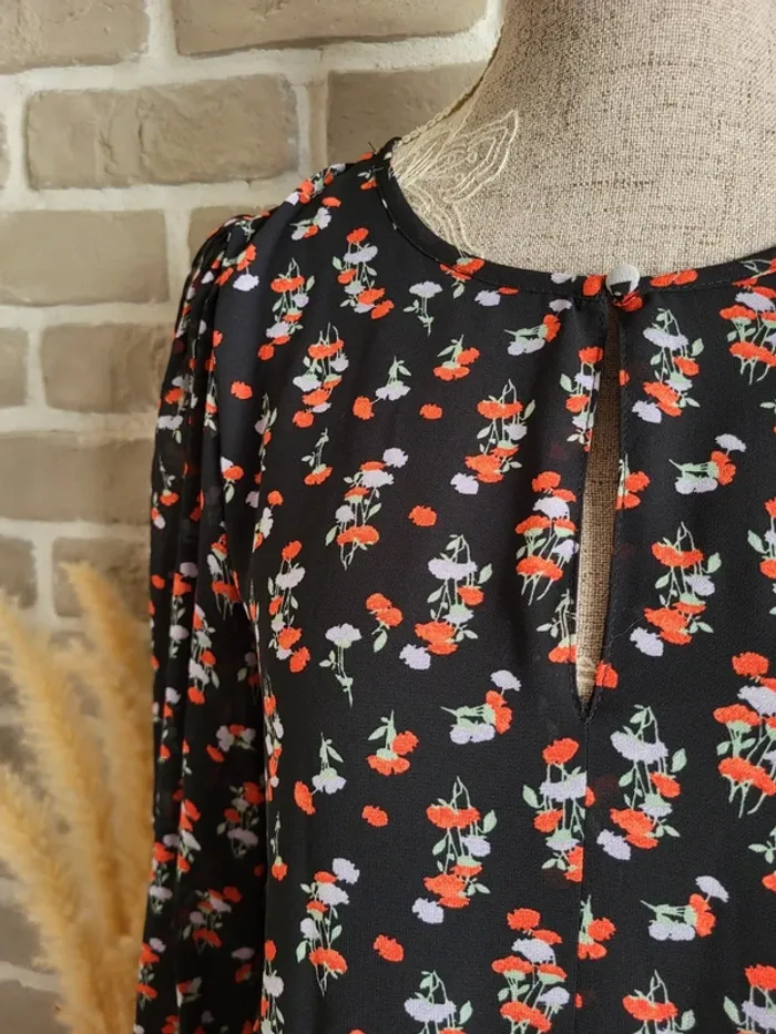Robe fluide à volants et motifs fleuris Edited - Neuve - photo numéro 6