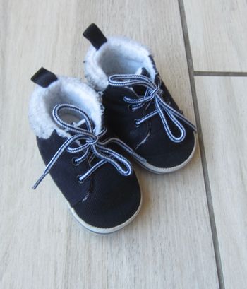 Chaussures bébé 3/6 mois