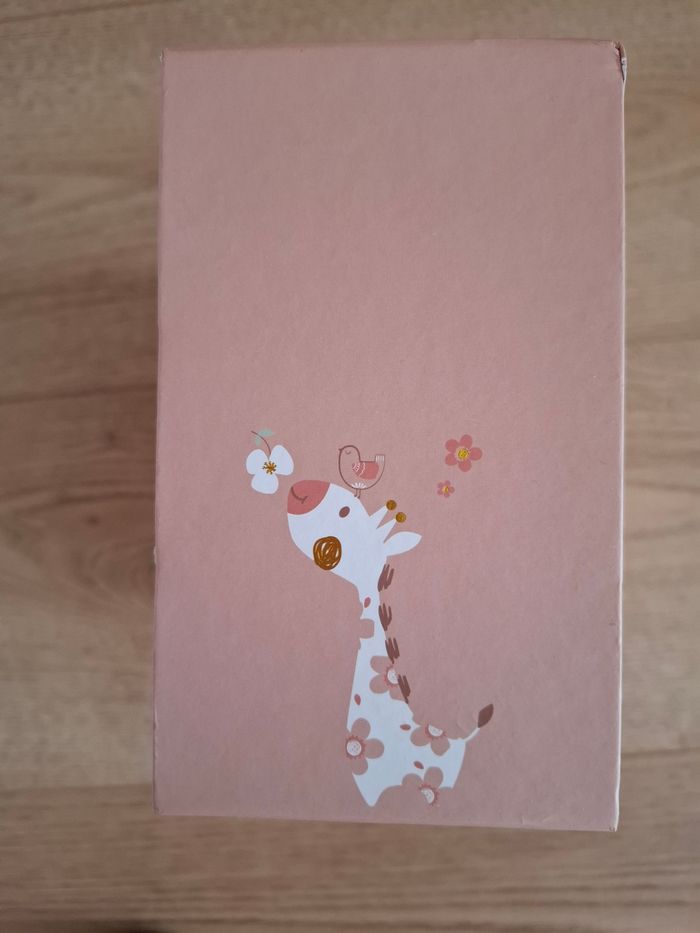 Boite souvenirs bebe fille - photo numéro 4