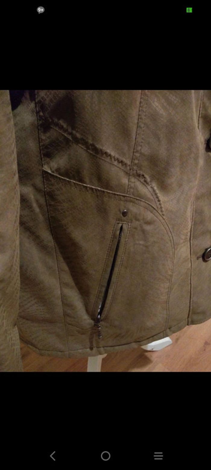 Parka de très bonne qualité Diane Laury couleur taupe neuve avec étiquette taille 44 - photo numéro 5