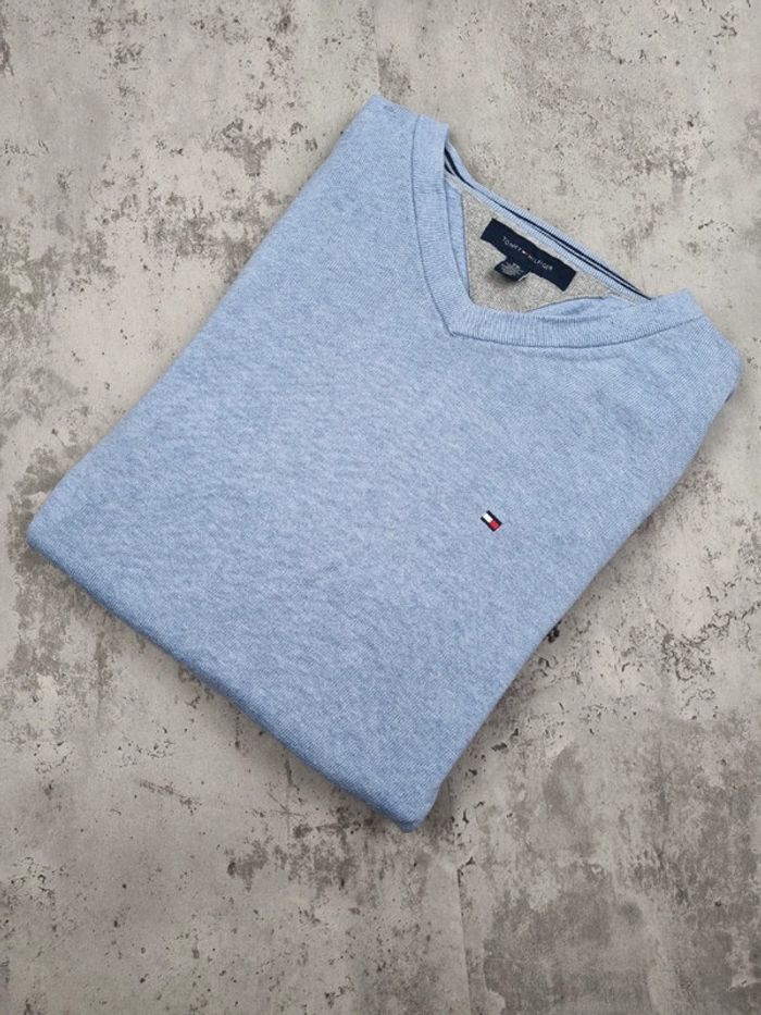 Pull col V Tommy Hilfiger bleu clair – Taille XXL Homme