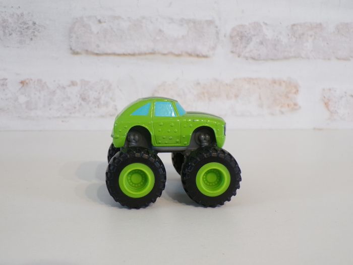 Monster Trucks - Pickle - Les monstres Machines (J5) - photo numéro 3