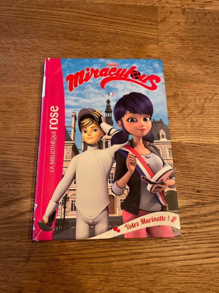 Livre La bibliothèque Rose Miraculous Votez Marinette ! Numéro 9