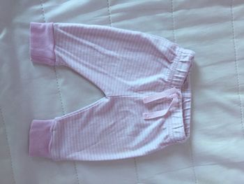 Pantalon jogging 0-1 mois comme neuf