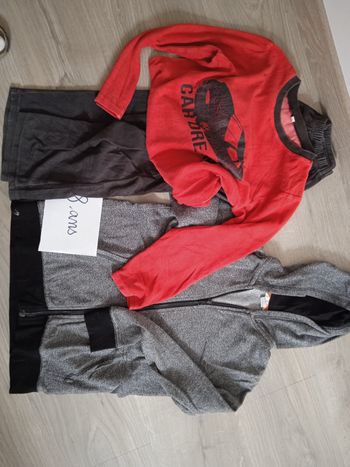 Lot vêtements garçon 8 ans