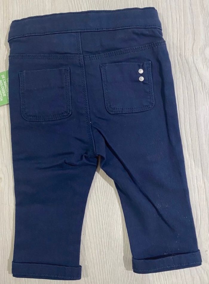 Pantalon Obaibi neuf 3 mois - photo numéro 2