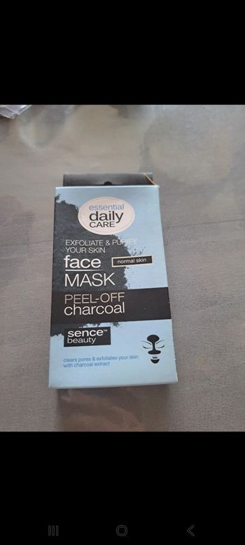 Masque au charbon