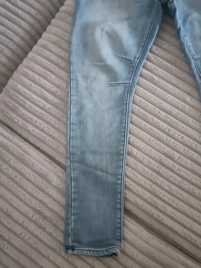 Jean Zara homme taille 40 - photo numéro 2