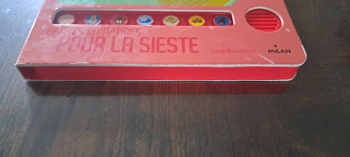 Livre musical "Petites comptines pour la sieste" - photo numéro 2