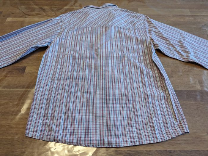 Chemise manches longues garçon 10 ans Gémo
Très bon état - photo numéro 5