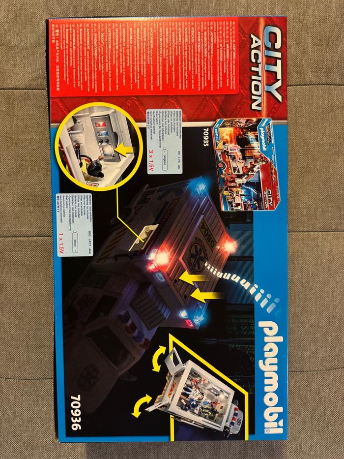 Playmobil 70936 Ambulance de secours – City Action – Neuf scellé, sirène + figurines - photo numéro 2