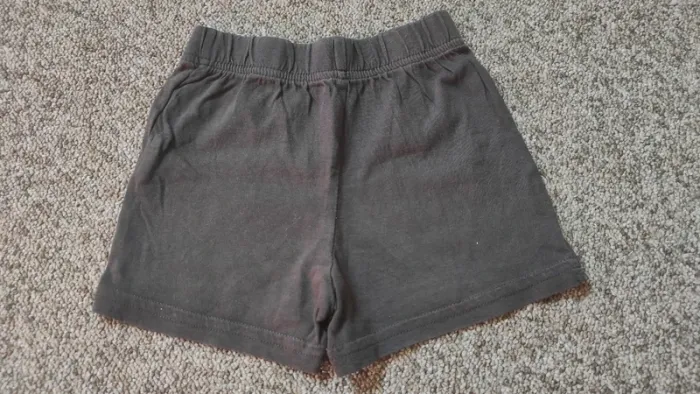 Lot shorts 3 ans - photo numéro 4