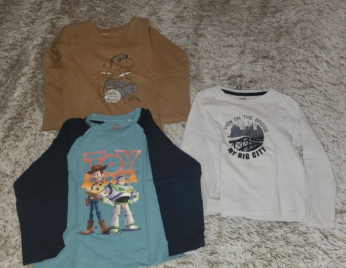 Lot 3 tee-shirt manches longues 3 ans