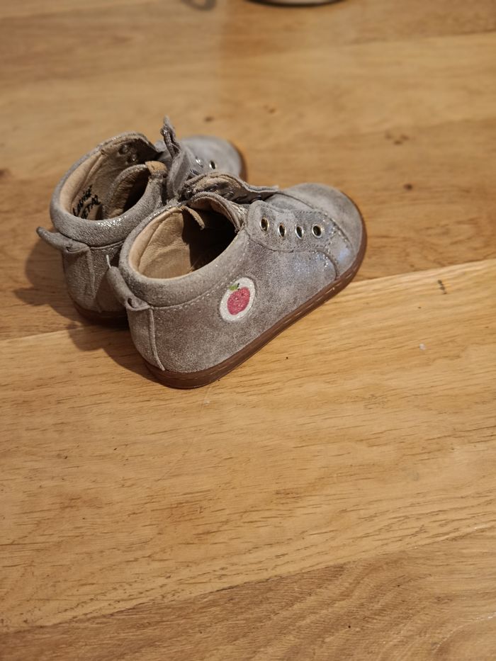 Chaussure - photo numéro 2