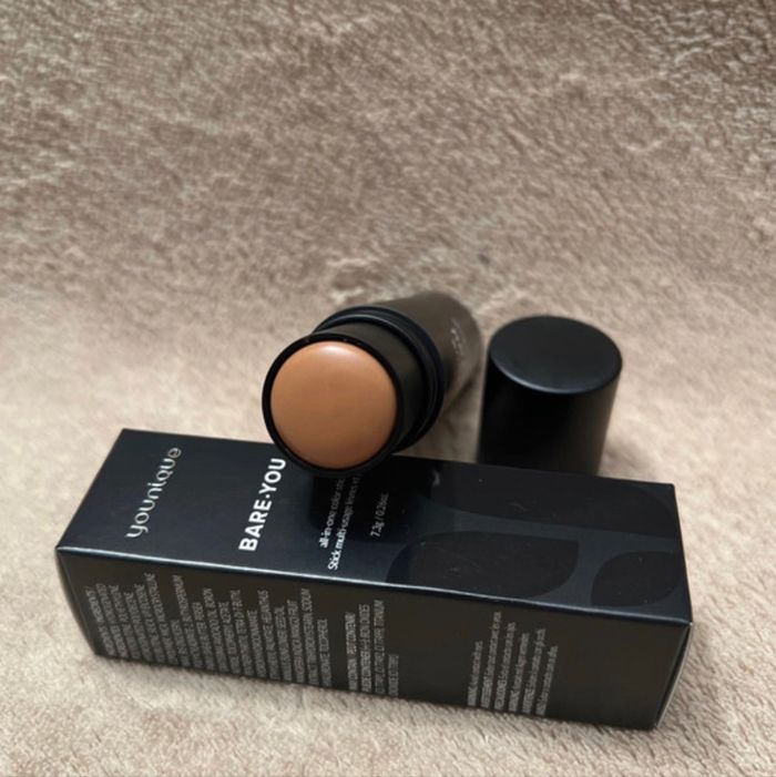 Barely bronzed younique